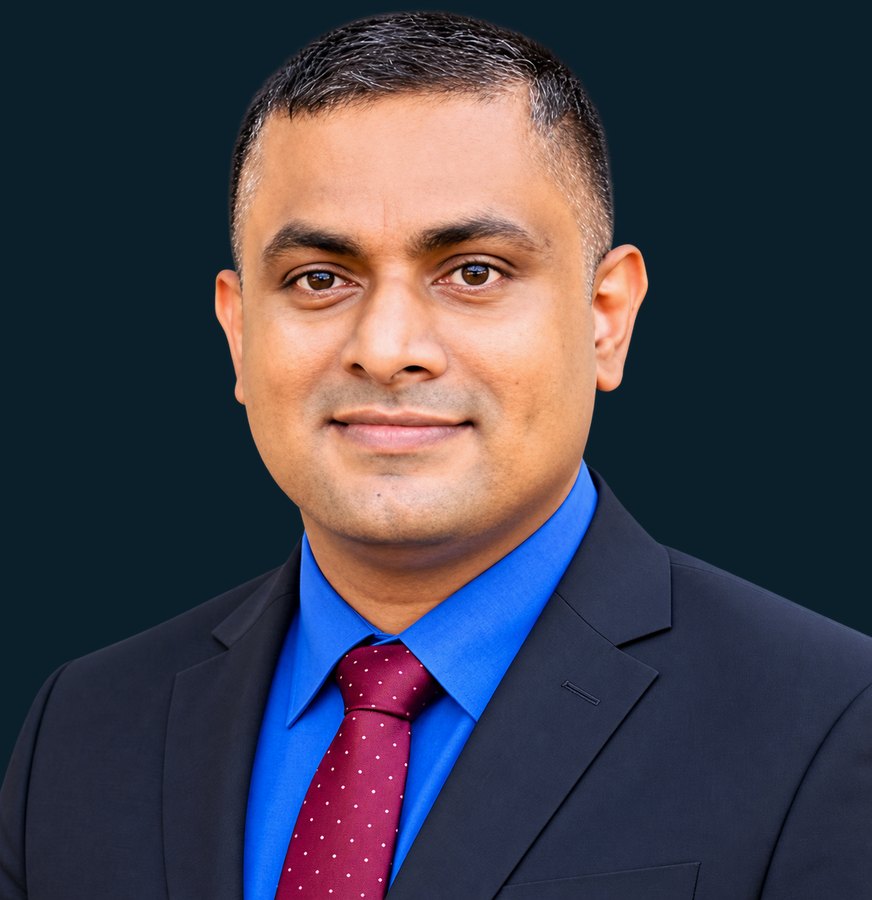 Portrait of Dr. Upanith S. Liyanaarachchi